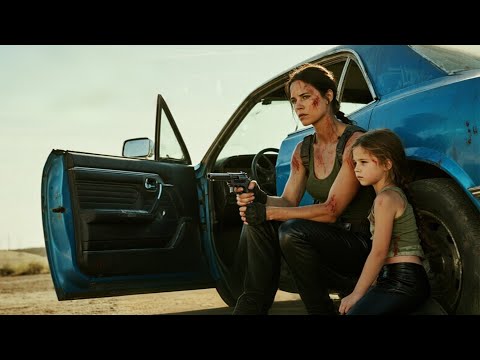 2025 Action Movie! A female agent intercepted critical intel and embarked on a life-or-death escape.
