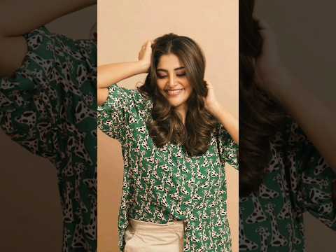 தள்ளி போகாதே🥰💕…#actress #manjimamohan #trendingshorts #cinemix #viralshorts #gowthamkarthik