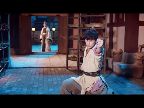 反派當眾羞辱功夫小子是廢物，怎料功夫小子得到先祖指點，武功突飛猛進！ep2-1