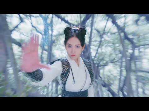 女孩假裝軟弱，不料亮出絕世武功，一招便讓前輩甘拜下風！