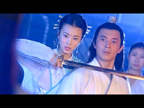 女魔頭為了搶奪掌門人之位不擇手段，小乞丐替天行道，一招讓她見不到明天的太陽！