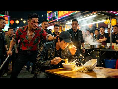 惡霸當街橫行無人敢反抗,剛出獄的窮小哥卻只顧吃麵!一顆子彈殺神歸來,仇家嚇到失禁,多年血仇徹底清算!#复仇 #逆袭 #打脸
