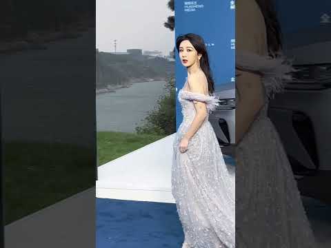 #杨紫 仙女太美啦！！#shorts #女神 #高级感穿搭 #氛围感 #颜值秀场