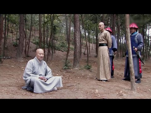 武林高手挑戰扫地僧，怎料扫地僧武功蓋世，一套“臥龍神腳”擊敗他！