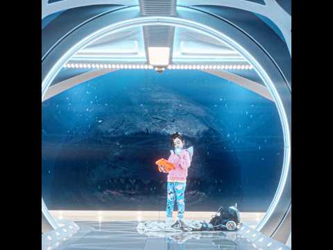 The Meg  (2018) |What a big shark! 🐋👀#shorts  #movie