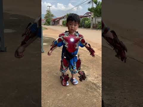 น้องฮาชิ ใส่ชุดเกราะไอรอนแมน#funny #tiktok #shortvideo #tik #short#shorts#fyp #ironman#marvel