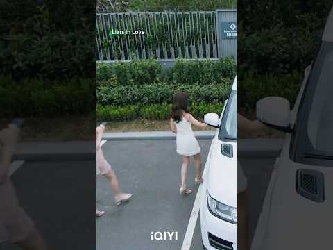 ¡Esos trucos no son nada para ella, pronto te derrotará! ⚡ | iQIYI Spanish #shorts