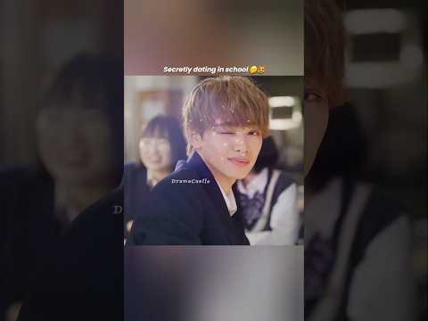 School's popular boy is her secret boyfriend 🤭🙀😉 #jdrama #japanese #lovesickellie #shorts