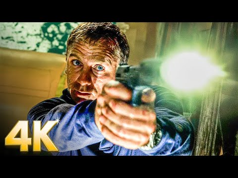 Sinking Building Showdown: Bond Fights for Vesper | Casino Royale | CLIP ⚡ 4K